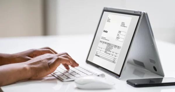 KSeF dla przedsiębiorców – jak wdrożyć KSeF z Biurem Strzałka